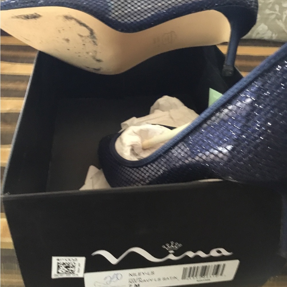 Nina Navy Satin Size 7M Dressy Pumps